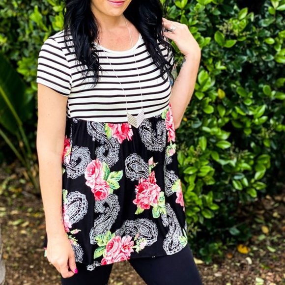 E. Luna Tops - NWT Paisley Rose Babydoll Top